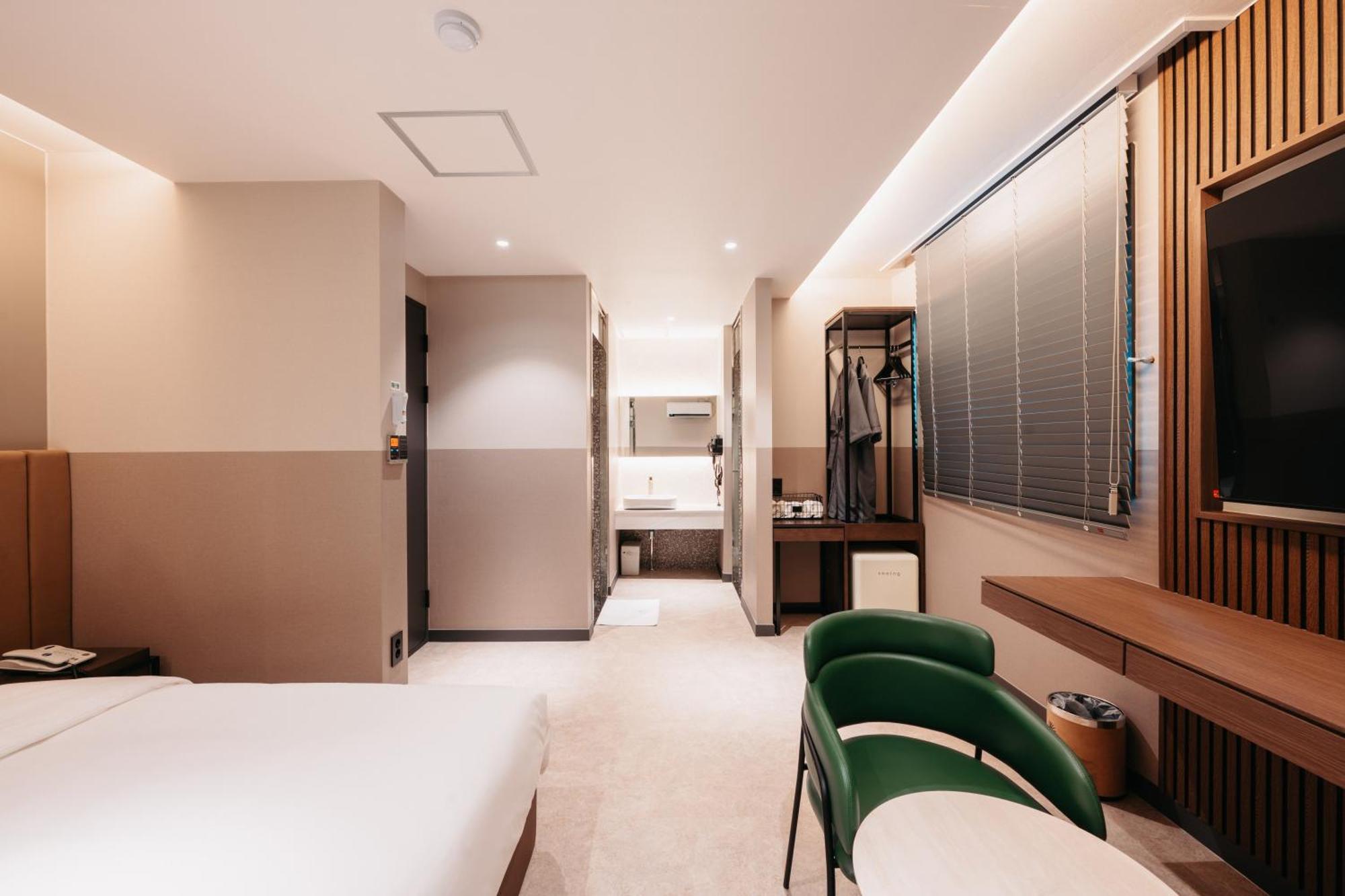 Cozy Tree Hotel Seomyeon Busan Room photo